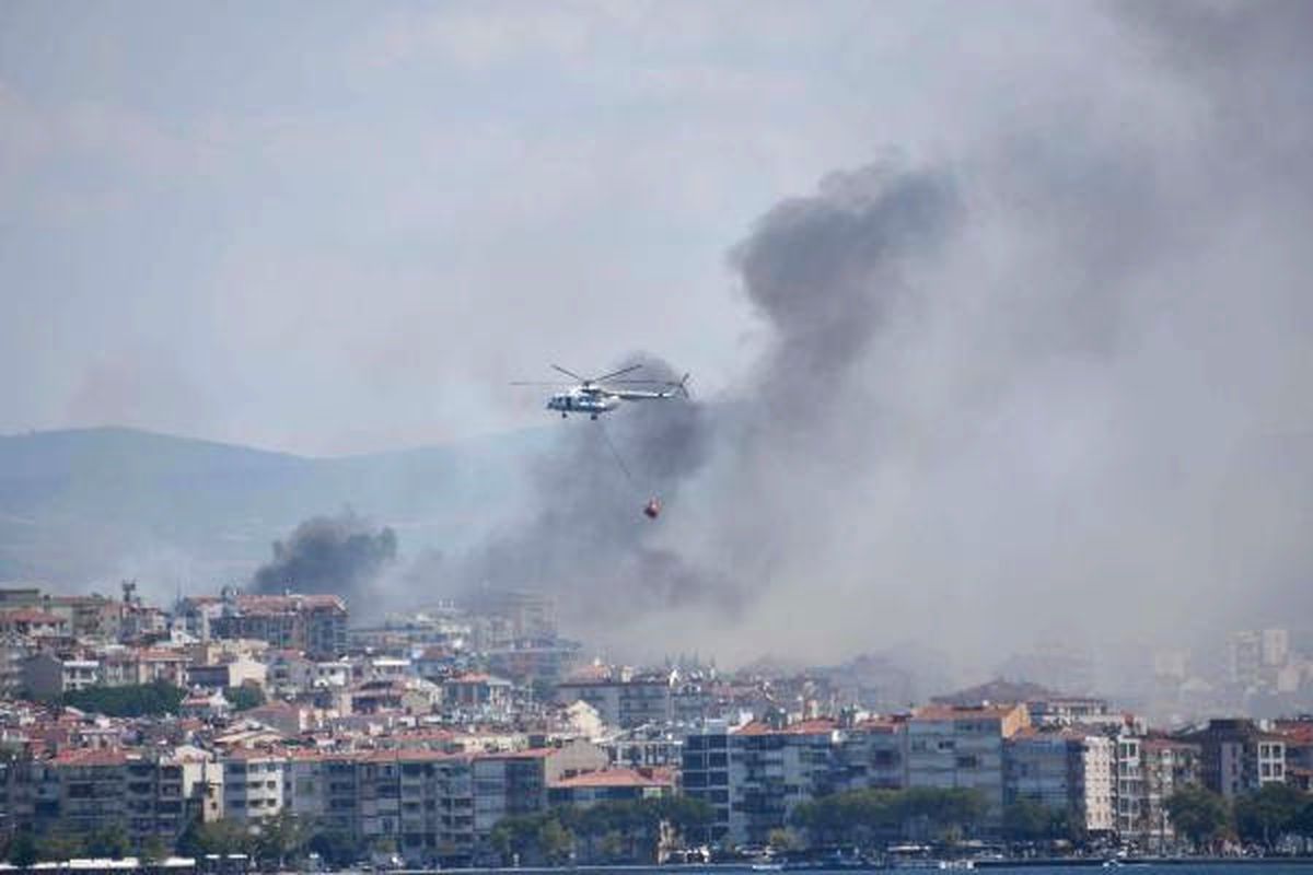 Çanakkale\'de Jandarma Eğitim Alanında Yangın (2)