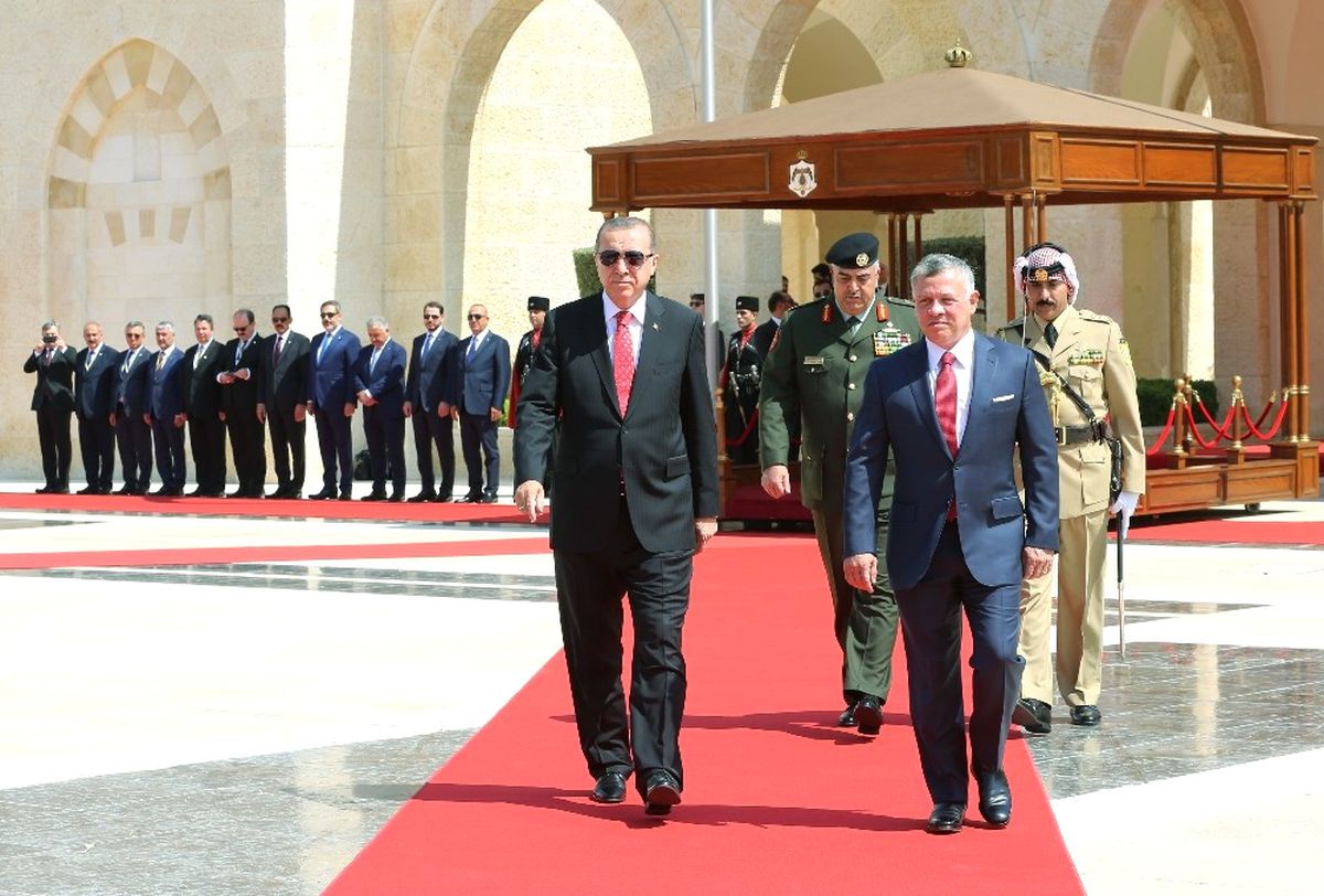 Cumhurbaşkanı Erdoğan, Ürdün\'de Resmi Törenle Karşılandı