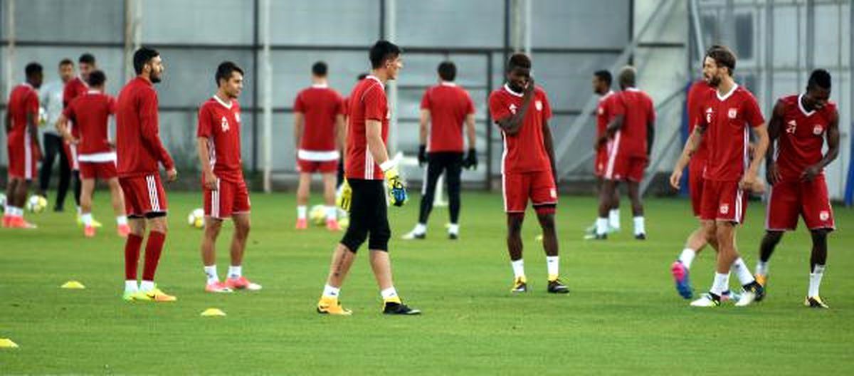 Demir Grup Sivasspor, Galatasaray Maçı Hazırlıklarını Sürdürdü