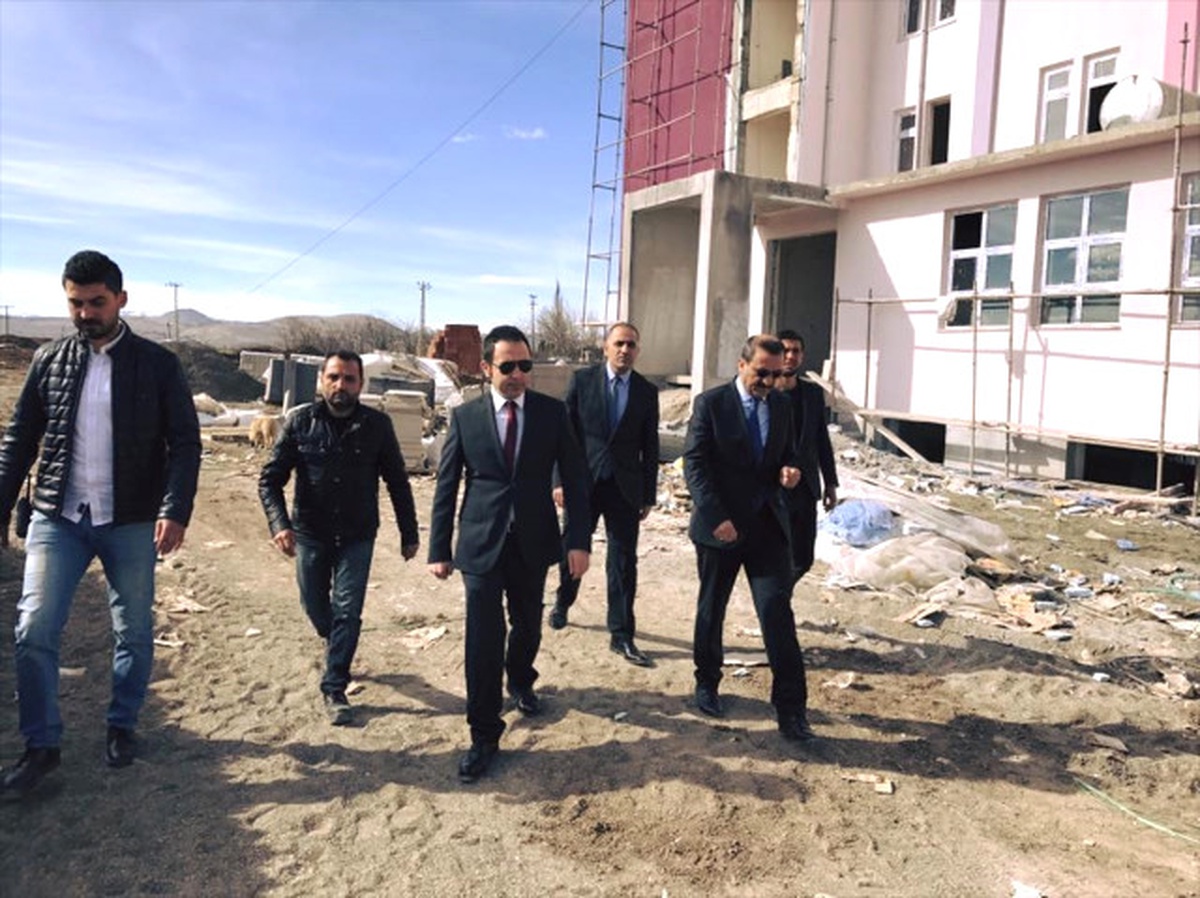 Ergani Kaymakam Çoban, Kırsal Mahalle Yollarını İnceledi