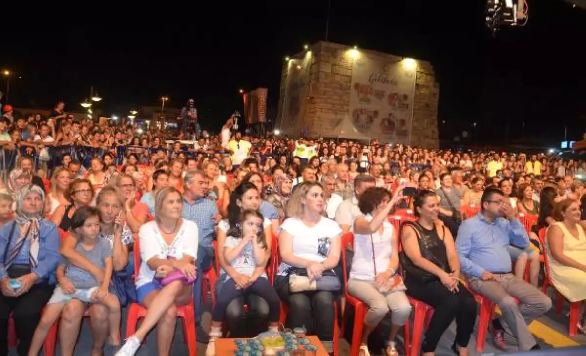 Gelibolu Festivali\'nde Sertab Erener Rüzgarı