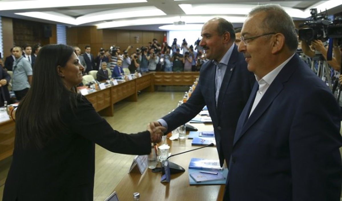Hükümetten Memura Yeni Zam Teklifi