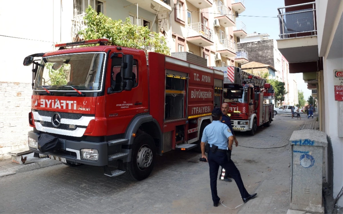 Kapıyı Çaldı, Pansiyonu Ateşe Verip Kaçtı