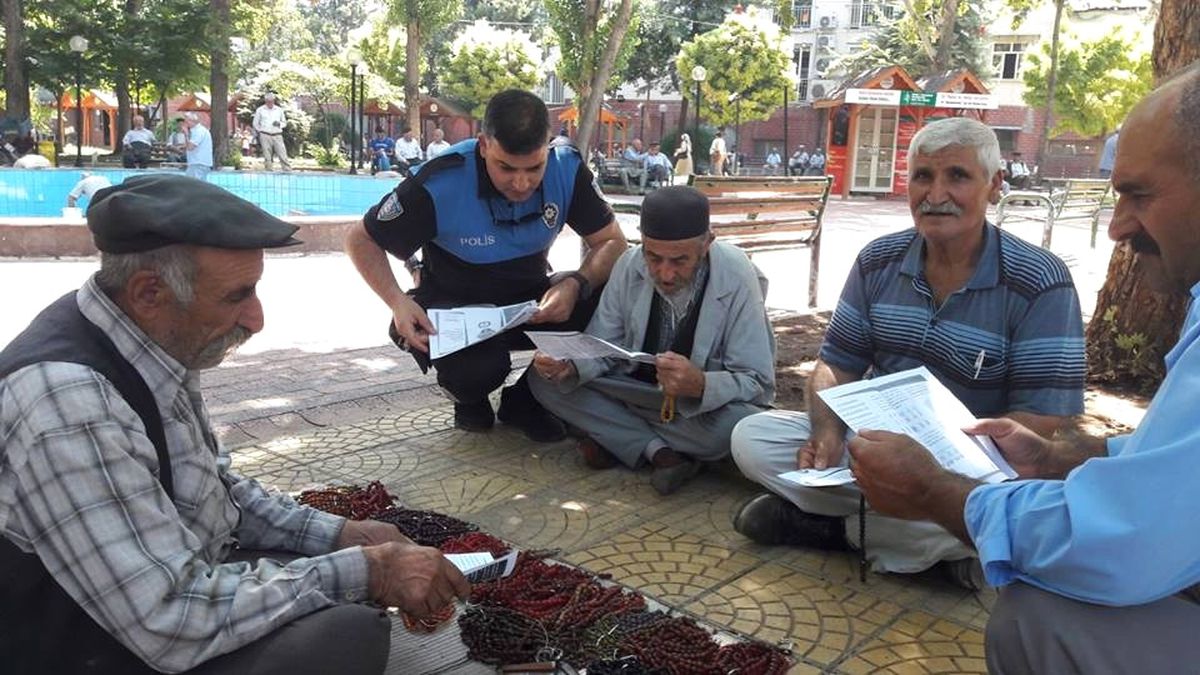 Kurban Bayramı Öncesi Polislerden Sahte Para Uyarısı