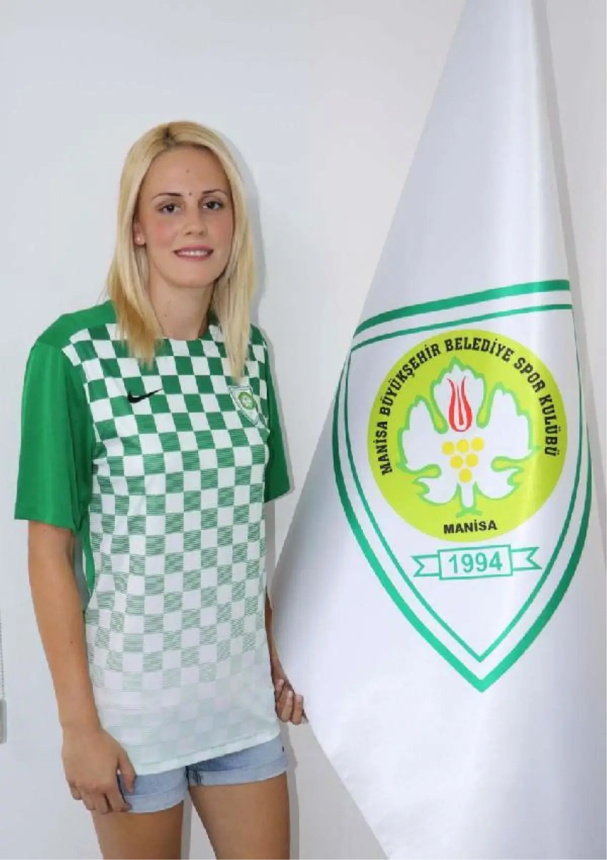 Manisa Büyükşehir Belediyespor, Melis Ece Yurtsever\'i Kadrosuna Kattı