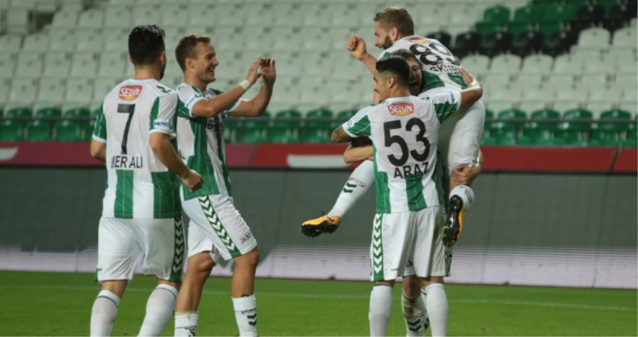 Süper Lig\'de Atiker Konyaspor, Gençlerbirliği\'ni 3-0 Yendi