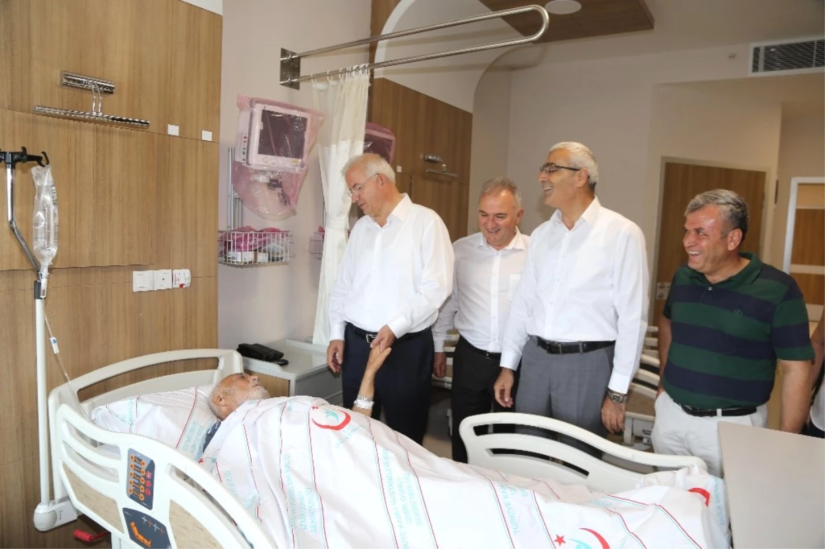 Torbalı\'daki Yeni Devlet Hastanesi Hizmete Başladı