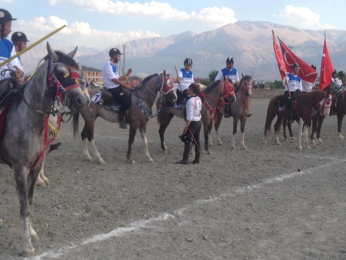 Uşak Ulubey Atlı Spor Kulübünden Büyük Başarı