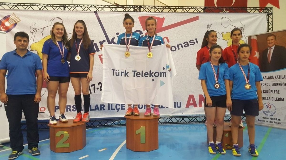 15 Yaş Türkiye Şampiyonasından Badminton\'da 4 Altın Madalya