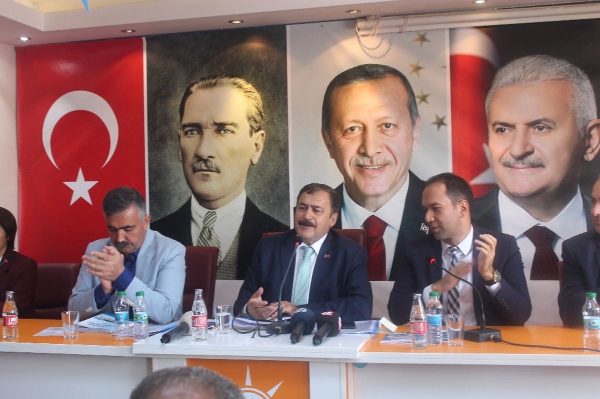 Bakan Eroğlu 204 Milyon TL\'yi Bulan 14 Tesisin Temelini Attı