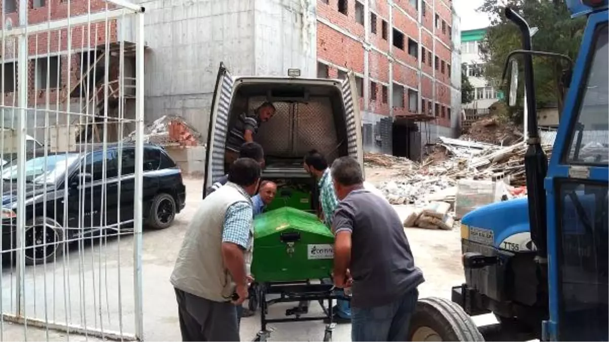 Karabaş\', Arazide Ölen Sahibinin Yerini Gösterdi