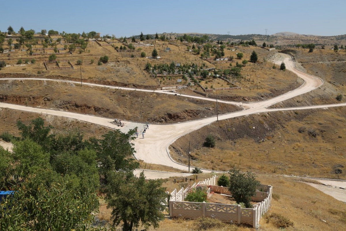 Kurban Bayramı Öncesi Mezarlıklarda Çalışma