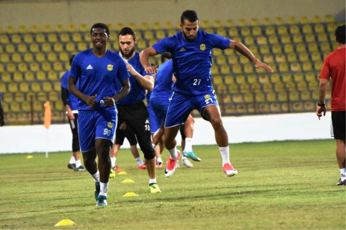 Yeni Malatyaspor, Antalyaspor Maçının Hazırlıklarını Sürdürüyor