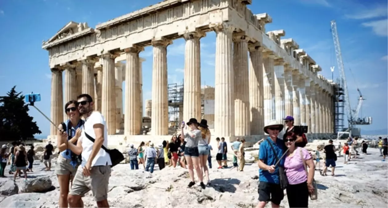 Yunan Turizmi Yılın İlk Yarısında Yükselişte