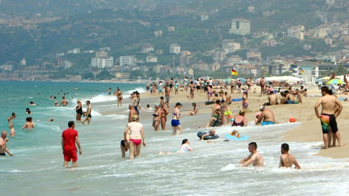Antalya Valisi Karaloğlu: 10 Milyon Turisti Kesin Geçeceğiz