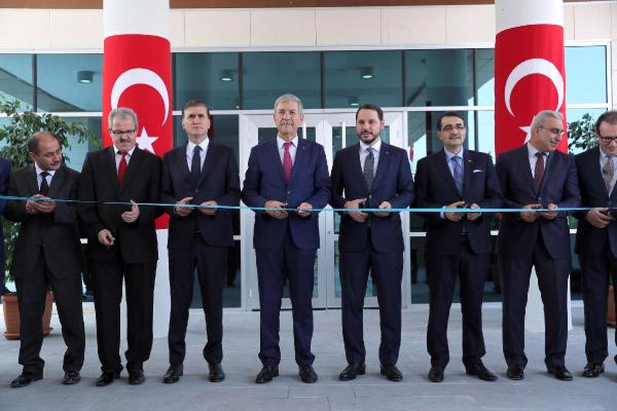 Bakan Albayrak: Radyoloji Cihazlarının Kalibrasyonu Türkiye\'de Yapılacak
