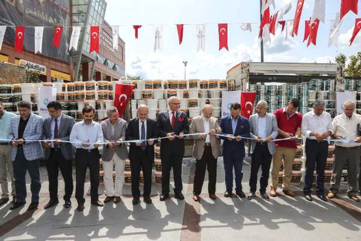 Beykoz\'da 80 Okula Boya ve Temizlik Malzemesi Desteği