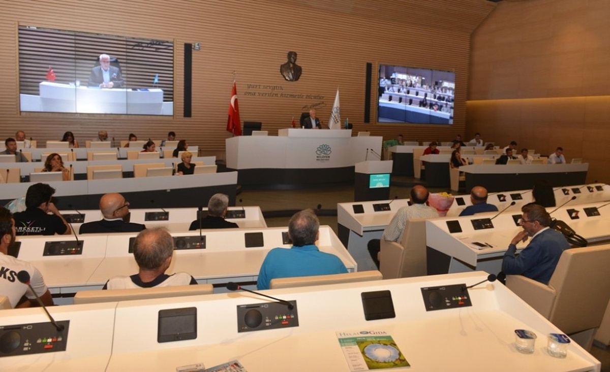 Bozbey Halk Günü\'nde 115 Kişiyi Dinledi