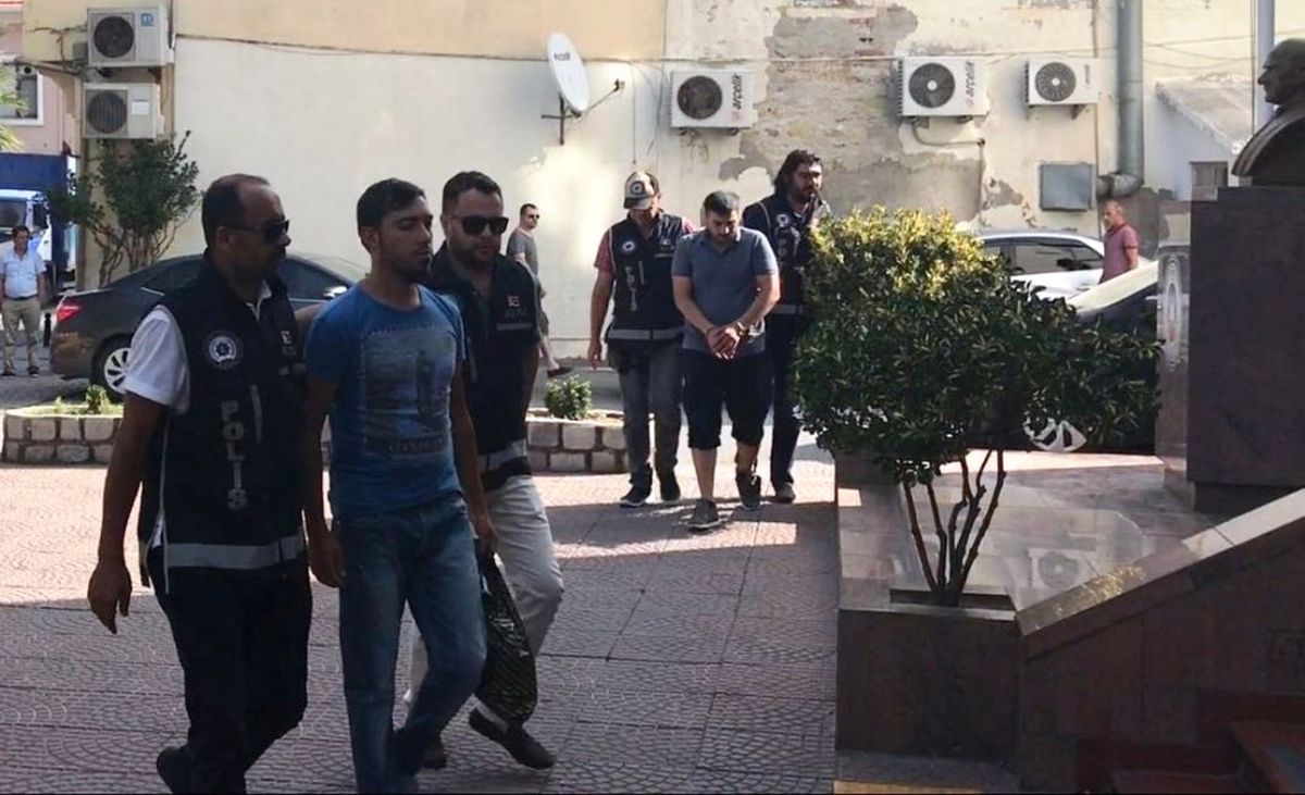 Çanakkale\'de Fetö/pdy Operasyonunda 2 Kişi Tutuklandı
