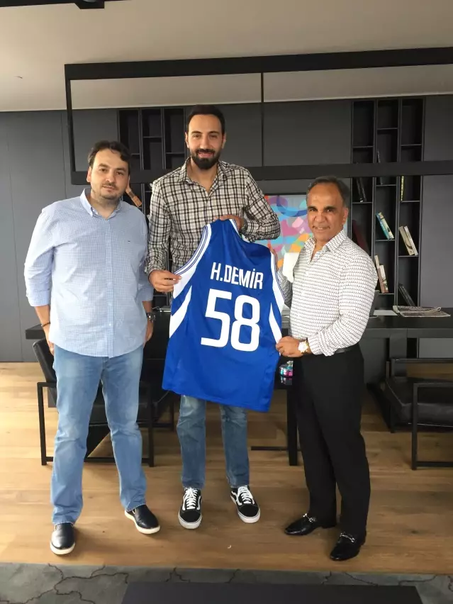demir insaat buyukcekmece basketbol takimini destekliyor son dakika