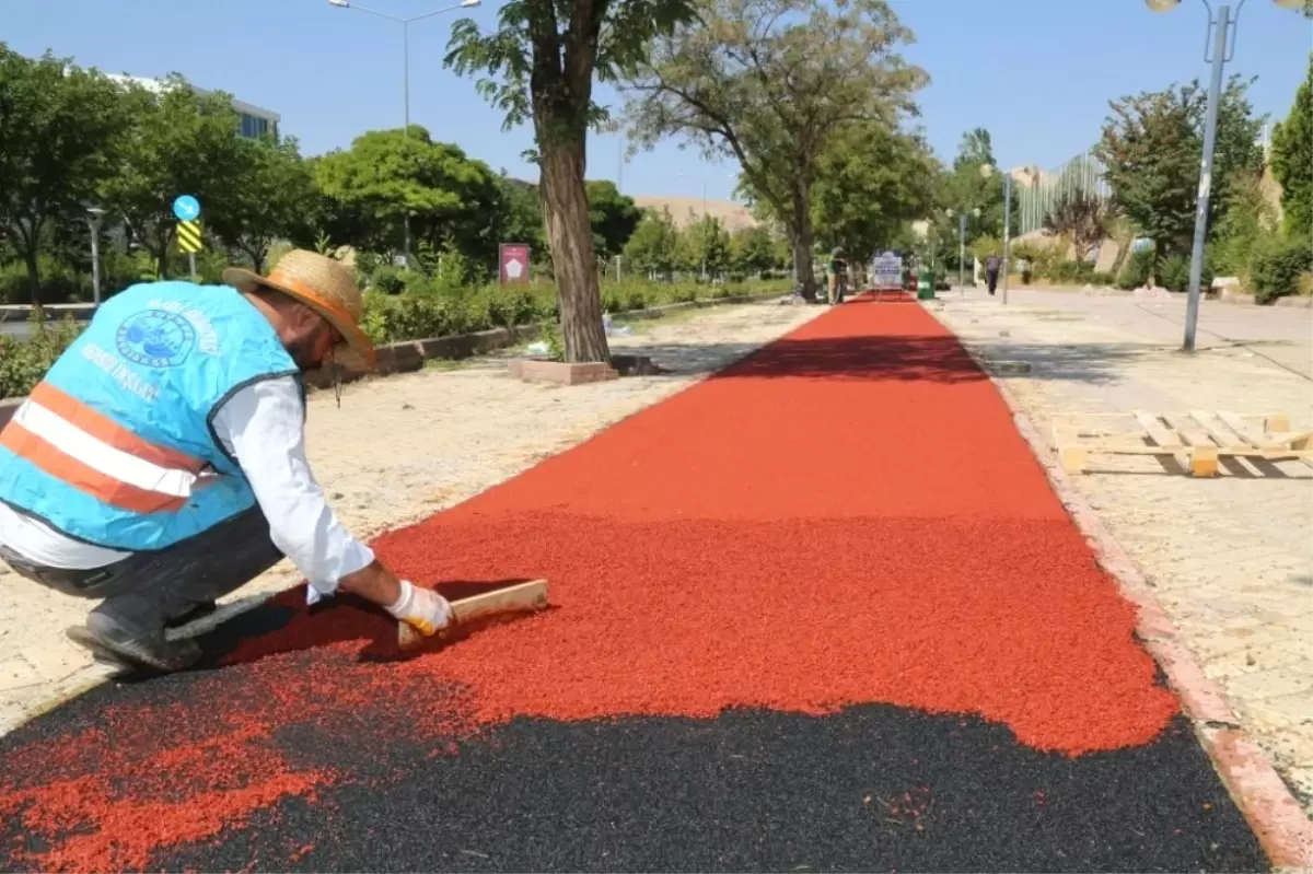 Elazığ\'da 11 Bin Metre Kare Yürüyüş Yolu Yapıldı