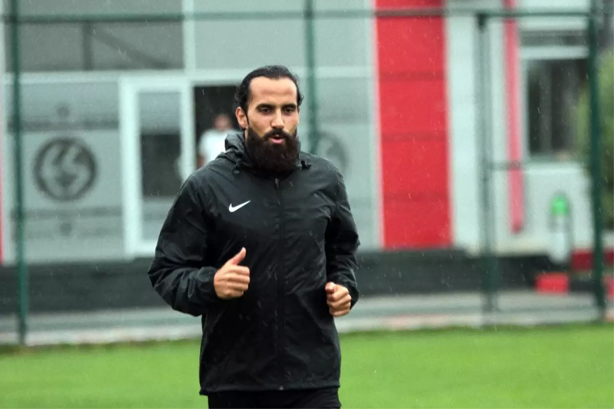 Erkan Zengin Denizlispor Maçına Yetişecek