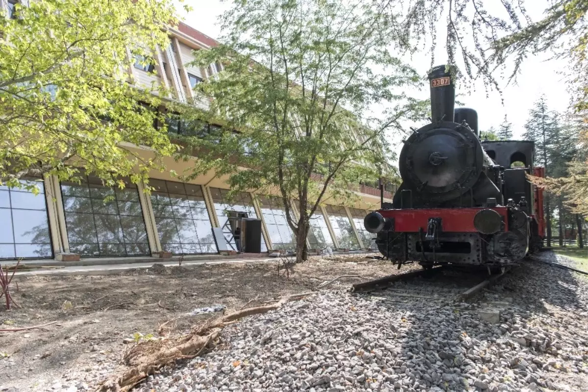 Anadolu Üniversitesi \'Tren Kafe\' İçin Çalışmalar Hızla Devam Ediyor