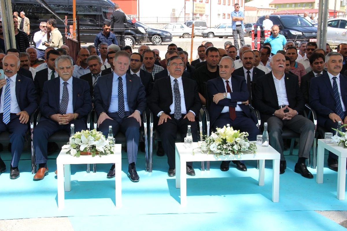 Bakan Fakıbaba ve Yılmaz Sivas\'ta