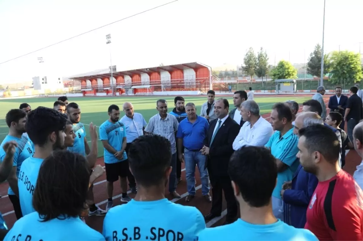 Çiftçi Büyükşehir Belediyesporlu Futbolcularla Buluştu