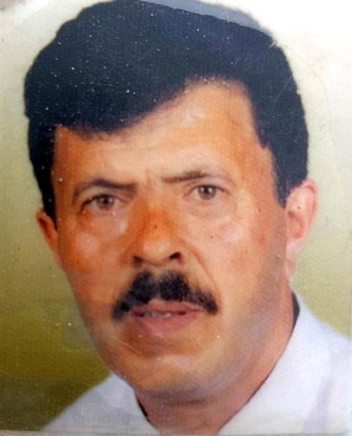 Evinin Bahçesindeki Ağaçta İntihar Etti