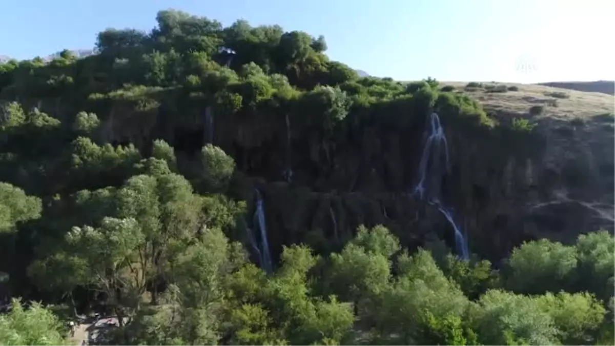 Girlevik Şelalesi Her Mevsim Ayrı Güzel (2)