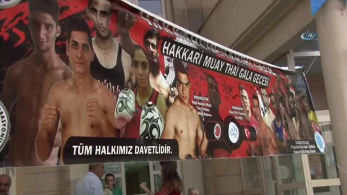 Muay Thai Gala Gecesi Hakkari\'de Yapıldı