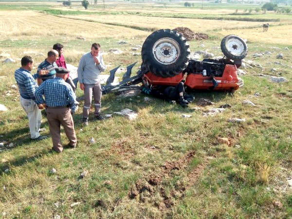 Traktör Devrildi: 1 Ölü, 1 Yaralı