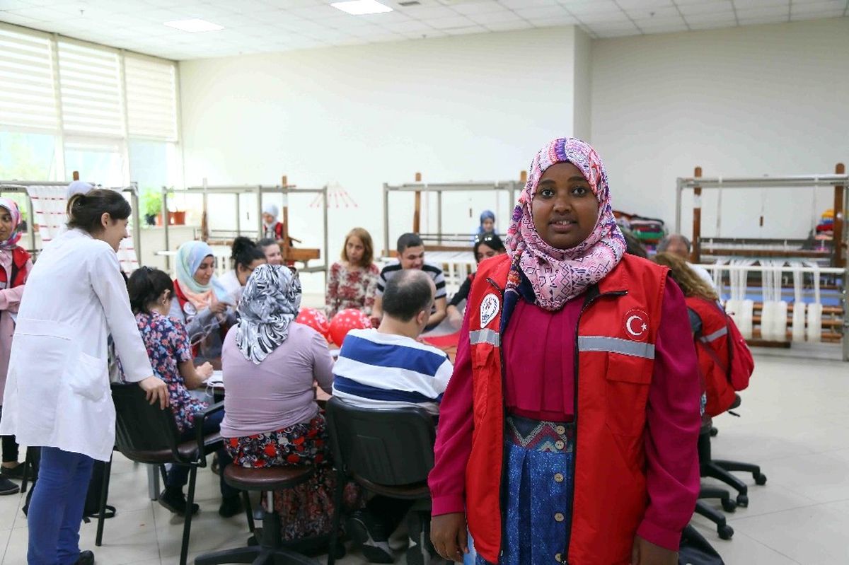 Uluslararası Öğrenciler Engelliler Sarayı\'na Hayran Kaldı