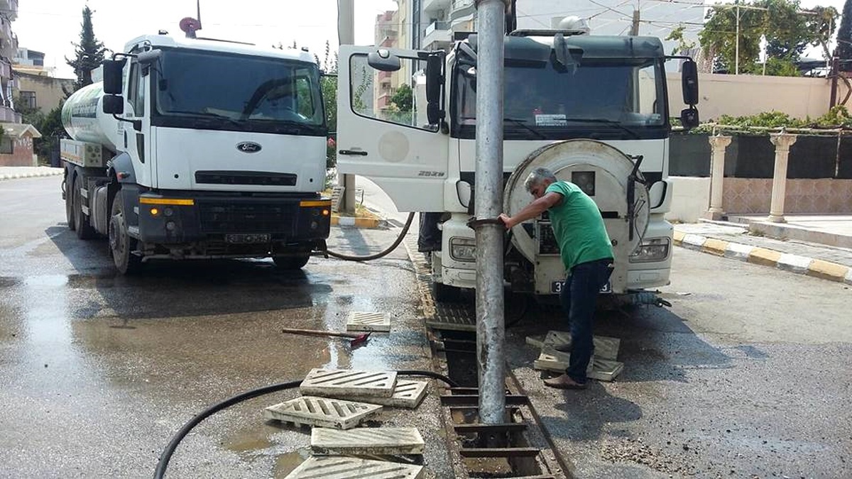 Yağmur Izgaralarında Bakım ve Onarım Sürüyor