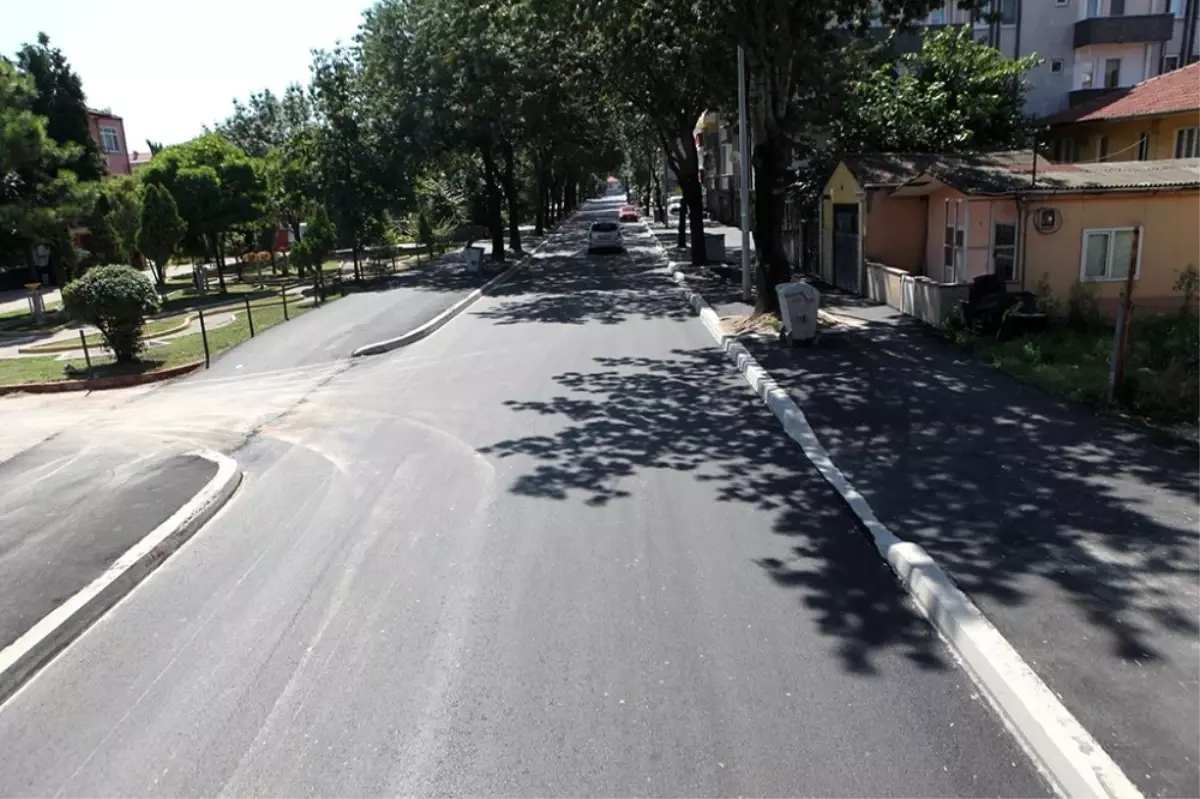 Yeğenler Caddesi\'nden Asfalt Serim İşlemleri Tamamlandı