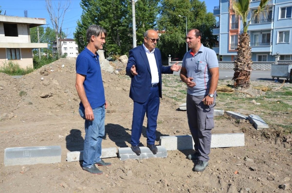 Yeşil Alanlarda Bayram Mesaisi