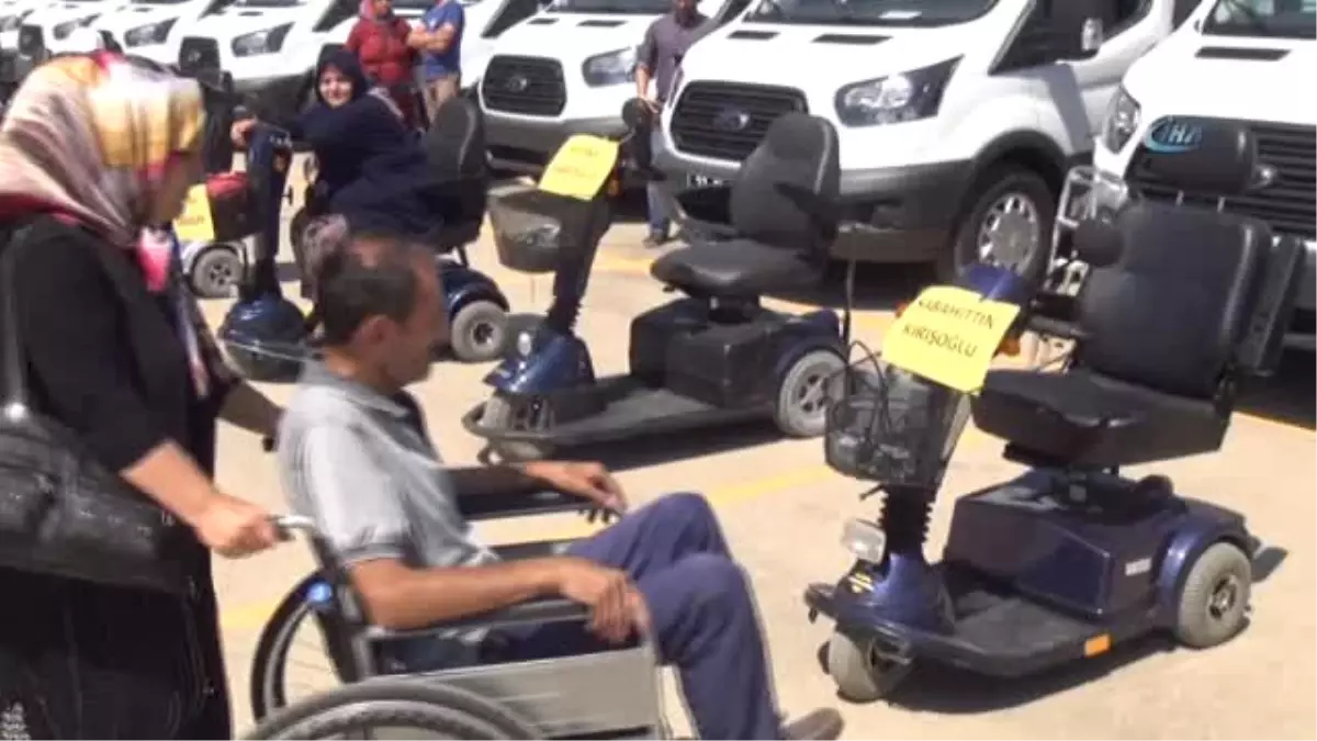 25 Engelliye Akülü Araba Hediyesi