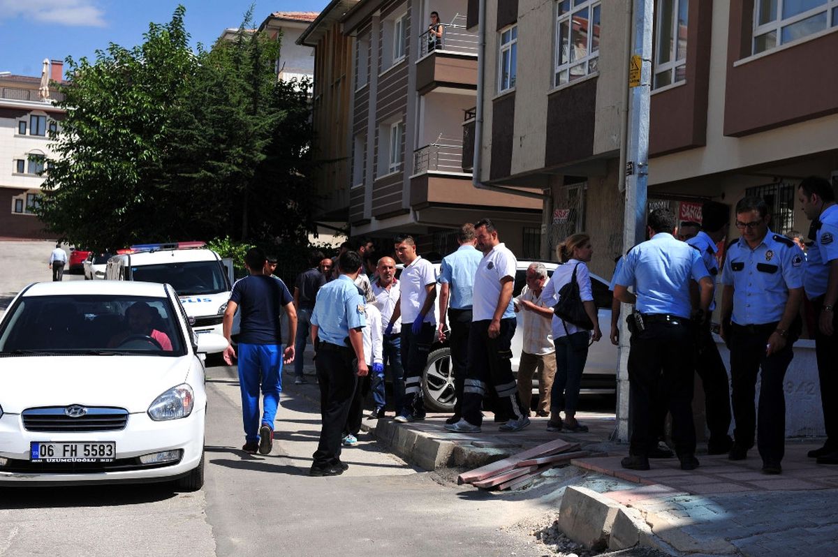 Ankara\'da \'Kız Kaçırma\' Kavgası: 1 Yaralı, 5 Gözaltı