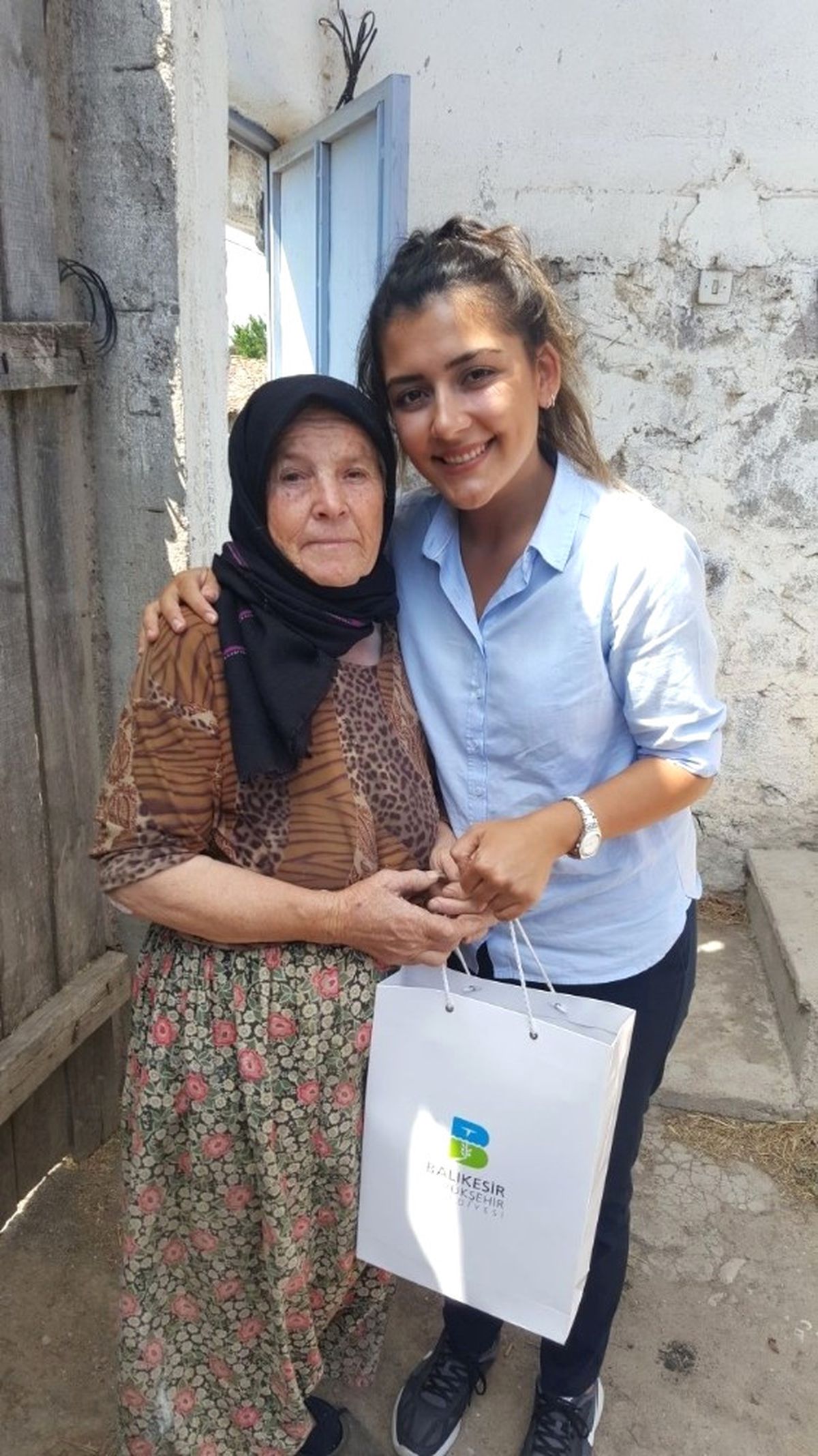 Büyükşehir Belediyesi Şehit Ailelerini Unutmadı