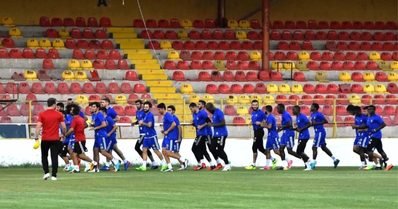 Evkur Yeni Malatyaspor, Bu Sezon İlk Kez Taraftarı Önüne Çıkacak