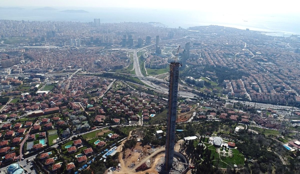 Eyfel\'den Daha Yüksek Olacak Kulede Sona Gelindi
