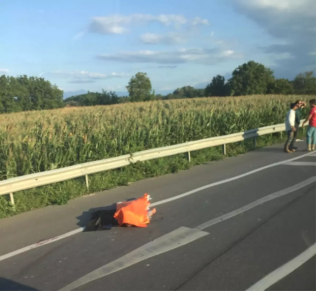 Otomobilin Çarptığı Motosikletli Hayatını Kaybetti