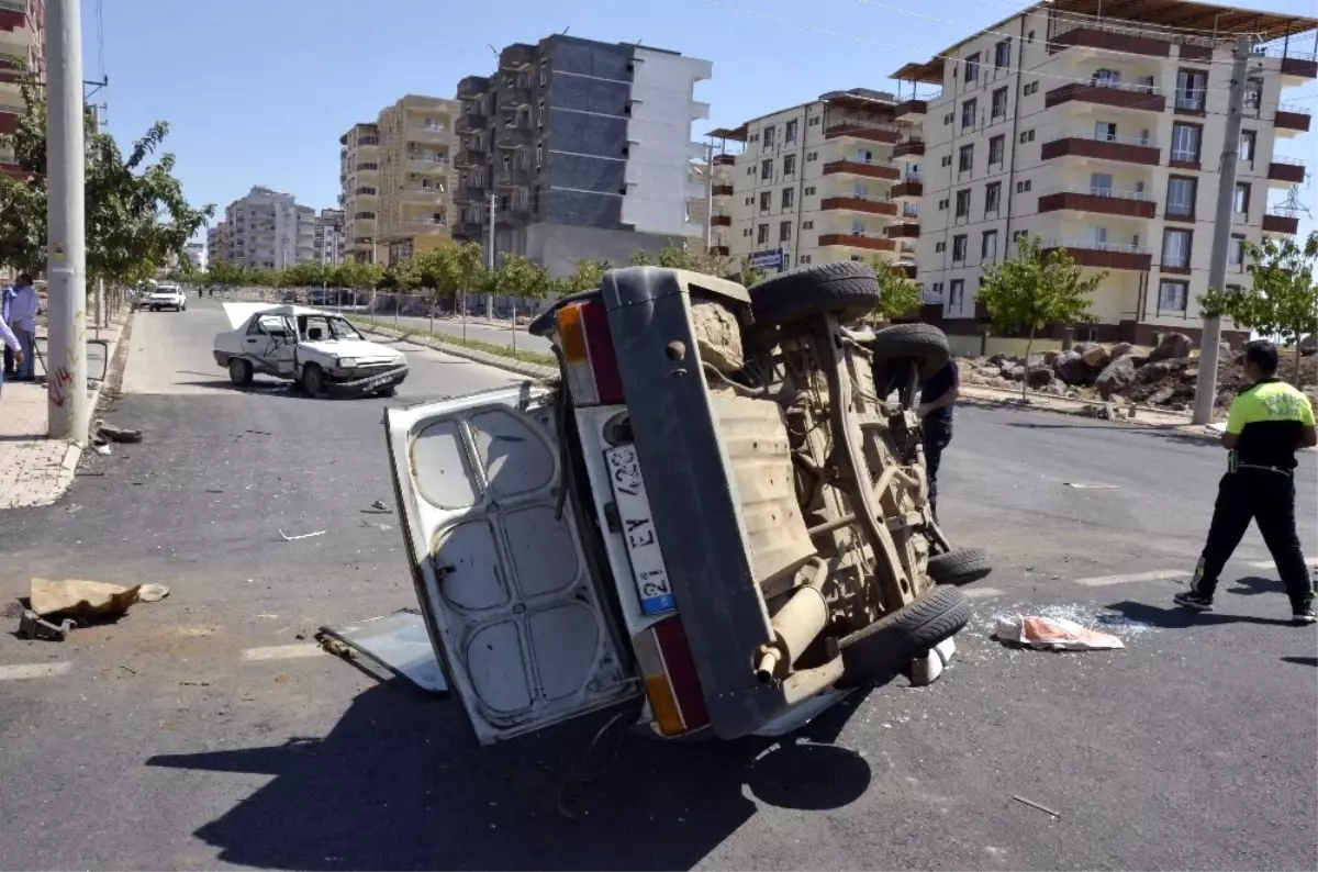 Şanlıurfa\'da Trafik Kazası: 5 Yaralı