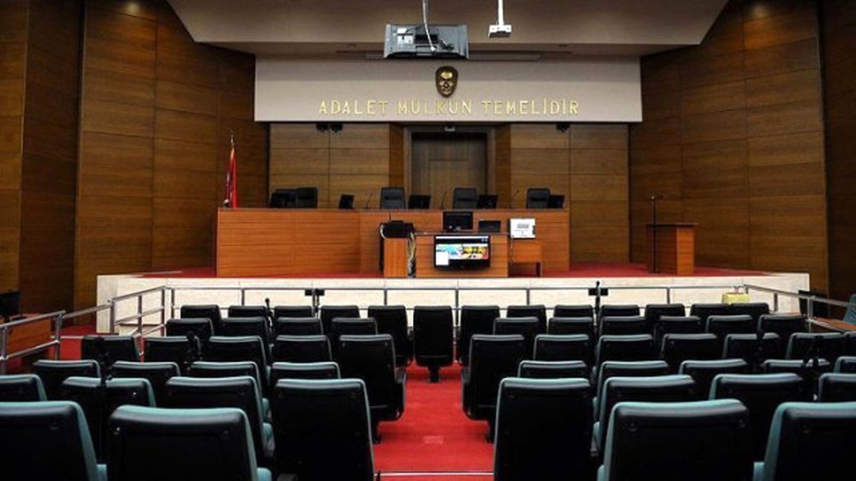 Sivas\'ta 12 Sanıklı Fetö/pdy Davası