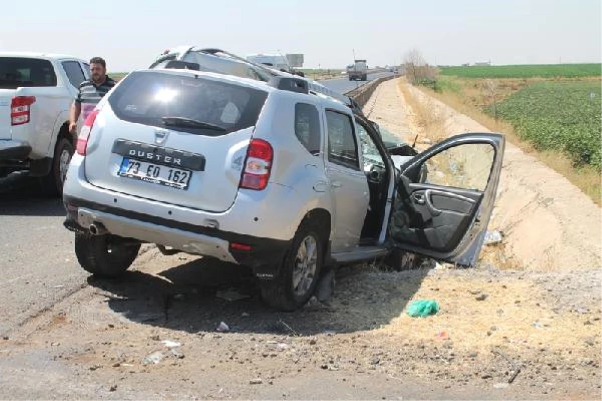 Viranşehir\'de Kaza: 2 Ölü, 5\'i Asker 7 Yaralı