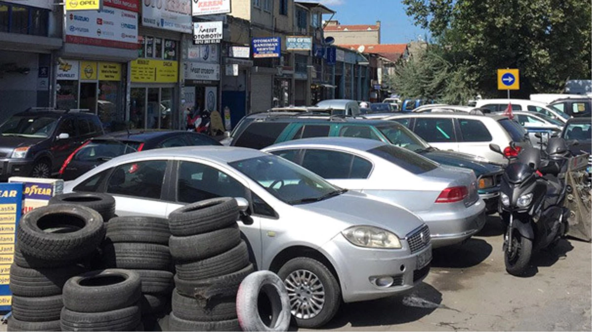 Yola Çıkacak Tatilciler, Oto Sanayi Sitelerine Akın Etti