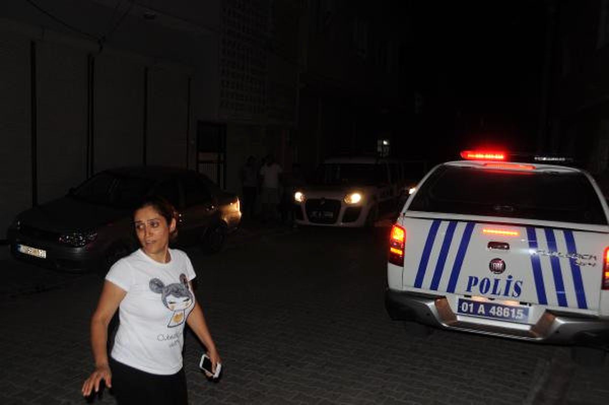 Adana\'da Polis Otosuna Silahlı Saldırı