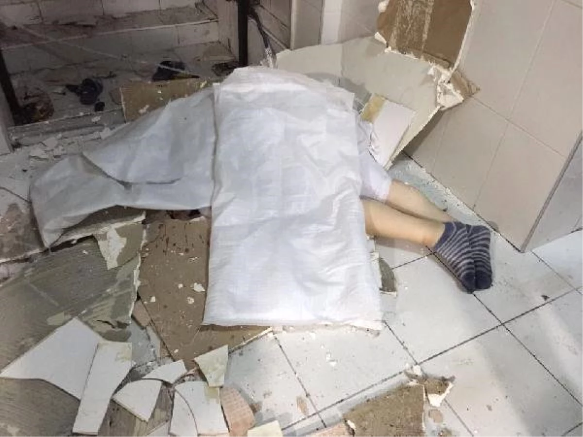 Asansör ile Duvar Arasında Sıkışan Kadın Hayatını Kaybetti