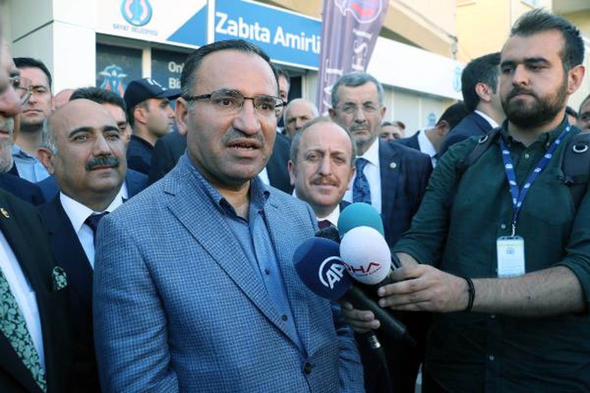 Bozdağ: Bazılarında Recep Tayyip Erdoğan Kompleksi Var (2)